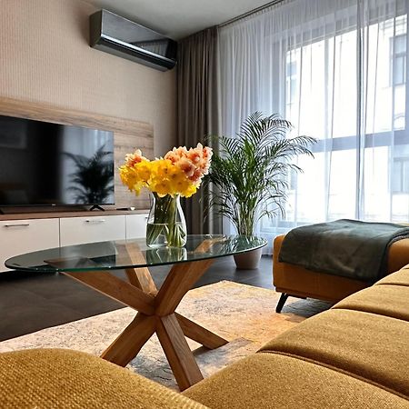 Apartman Leonardo - City Center Trnava Esterno foto