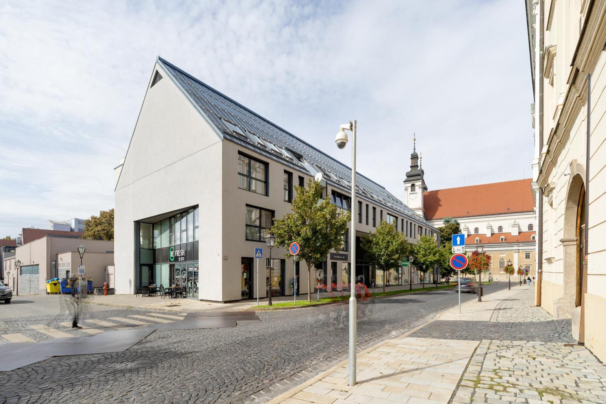Apartman Leonardo - City Center Trnava Esterno foto